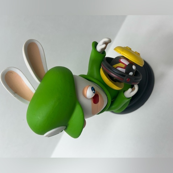 Mario + Rabbids Kingdom Battle - Rabbid Luigi Figure 🔫🤪 - Picture 8 of 14